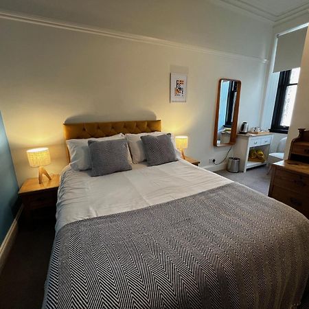 The Corrie Hotel Экстерьер фото